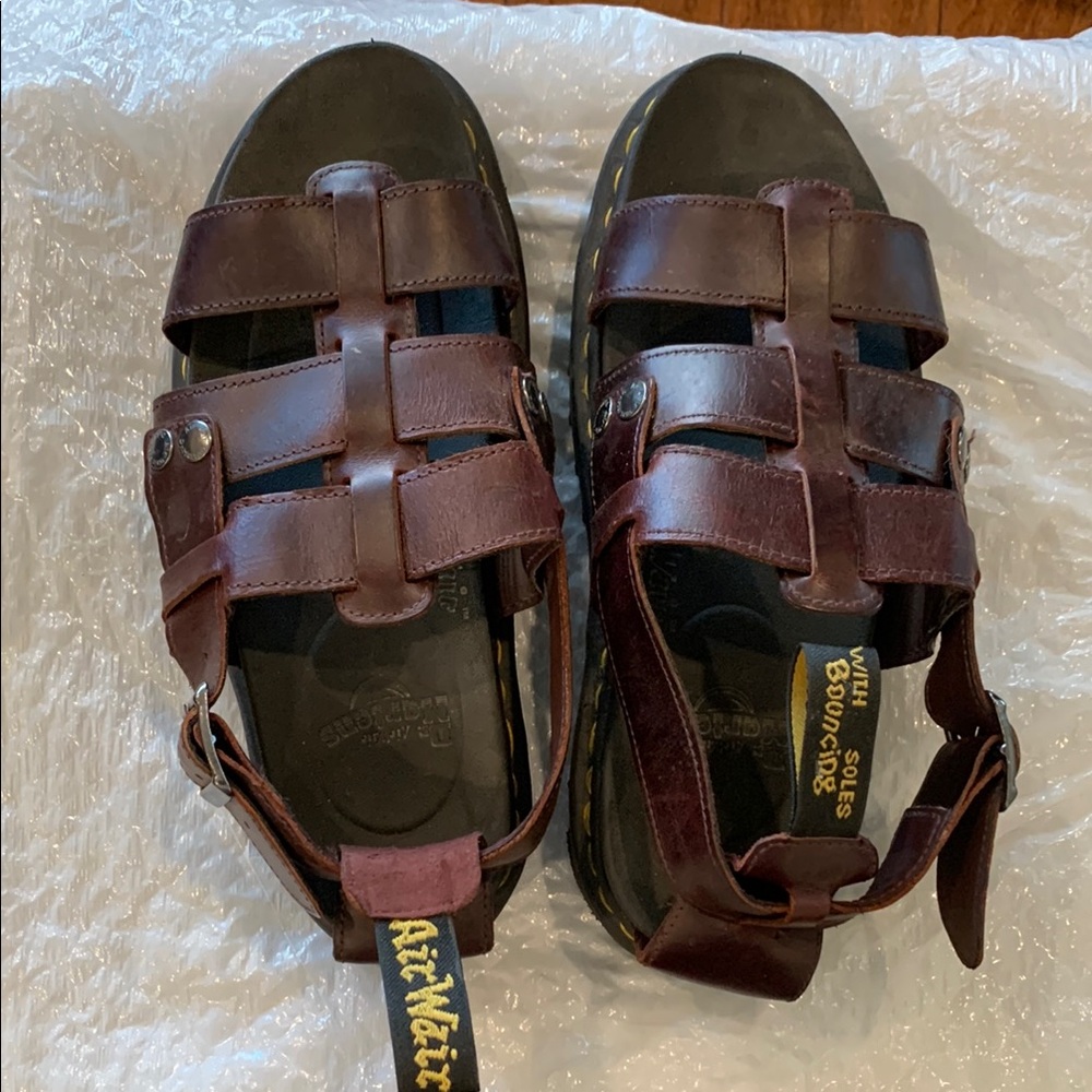 Brown Leather Sandals with Adjustable Ankle Strap